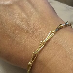 Chic Gold Bracelet for Women